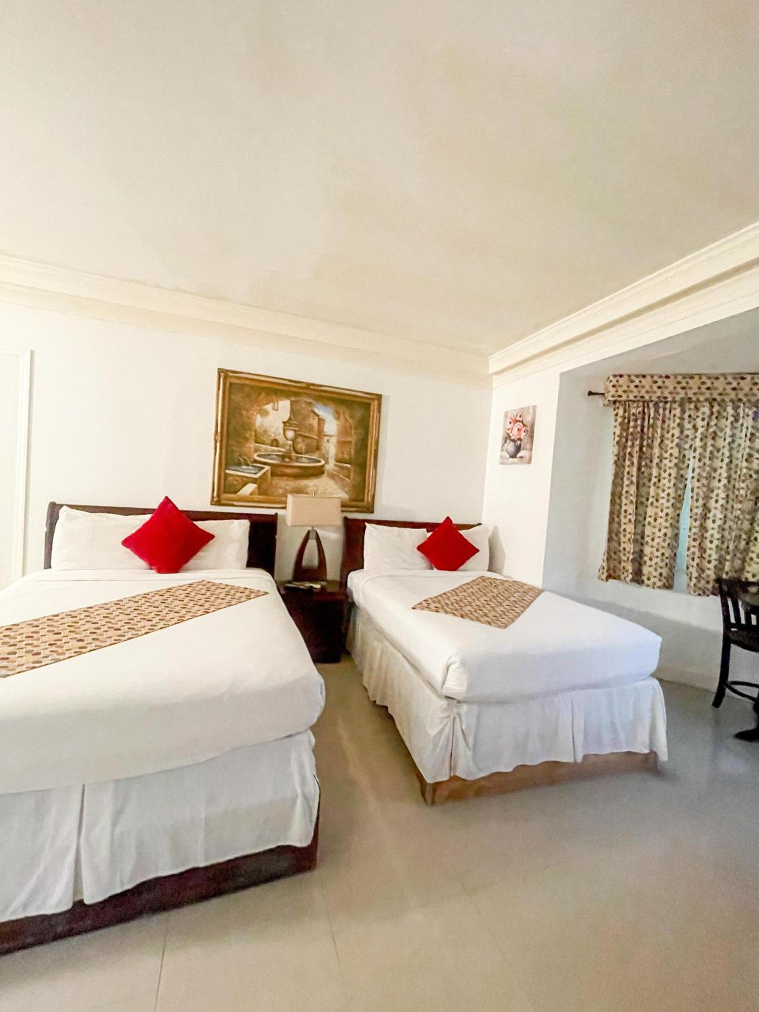 Bed and Breakfast Golden Palms House Nasáu Exterior foto