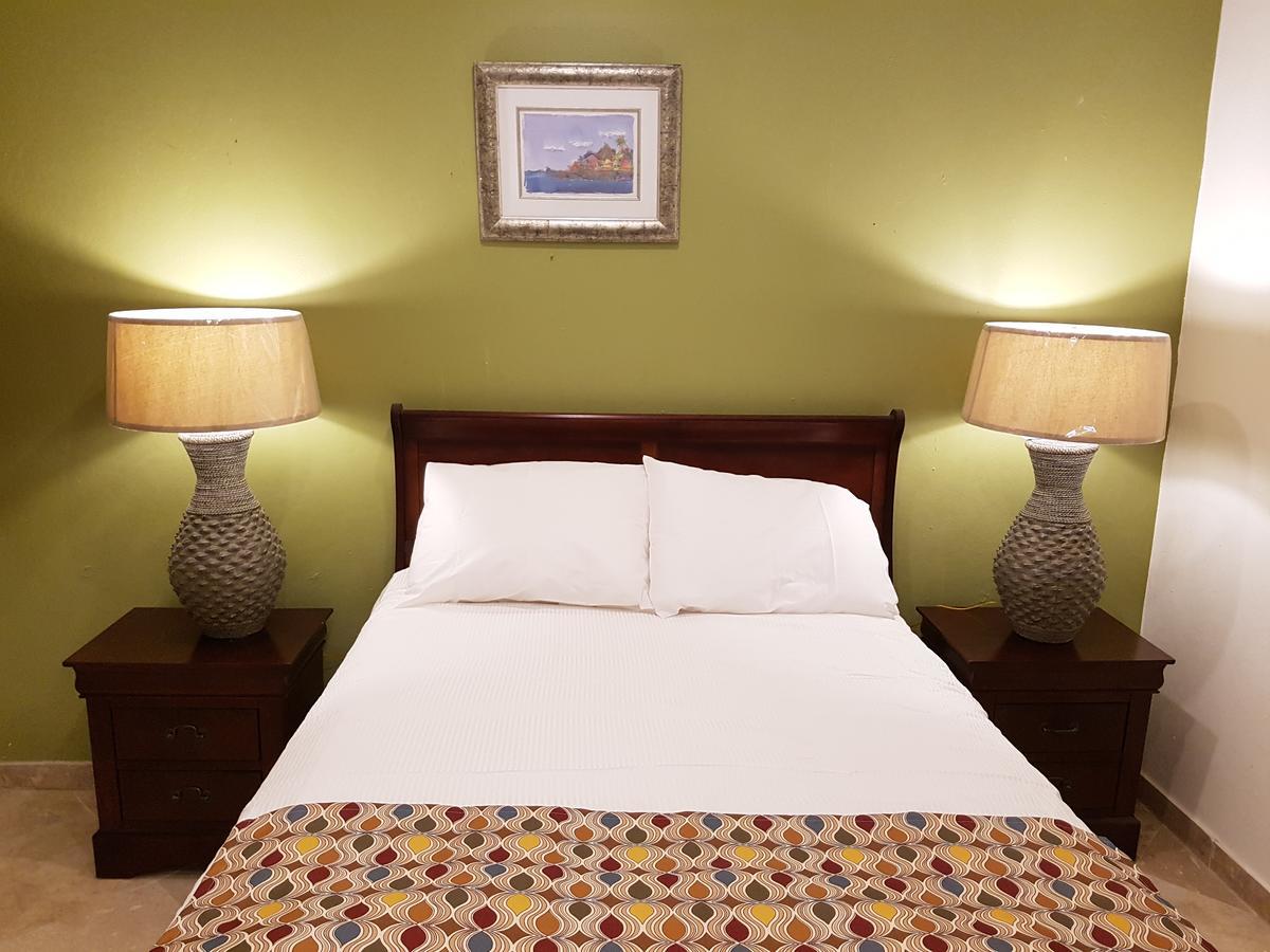 Bed and Breakfast Golden Palms House Nasáu Exterior foto
