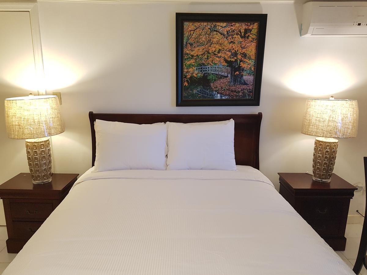 Bed and Breakfast Golden Palms House Nasáu Exterior foto