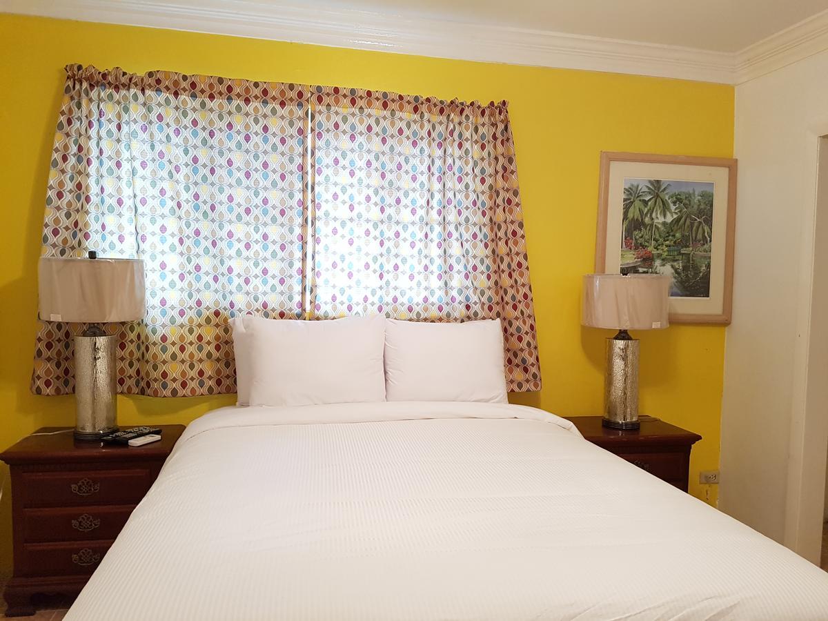 Bed and Breakfast Golden Palms House Nasáu Exterior foto